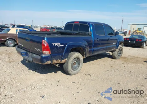 2008 Toyota Tacoma Prerunner V6 z USA, uszkodzony, nr VIN 5TEKU72NX8Z551627